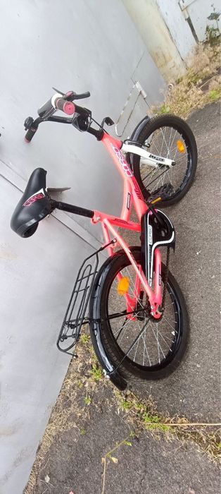 Велосипед дитячий для дівчинки