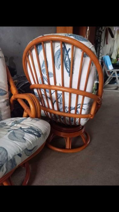 Sofás  novos de bambu