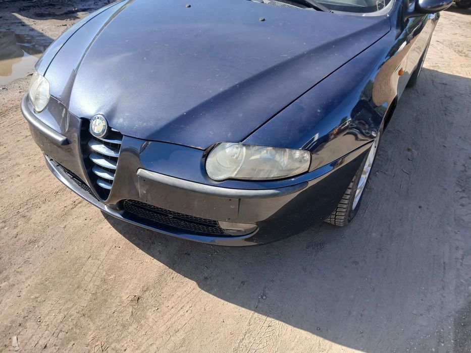 ALFA ROMEO 147 A791 fotel fotele kanapa deska kokpit podsufitka boczek boczki klamka podłokietnik