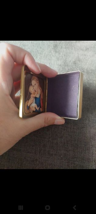 Caixa Nossa Senhora e menino