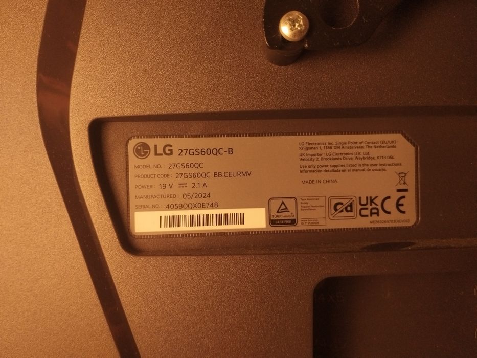 Monitor LG 27gs60qc-b VA Curvo 27" Q-HD