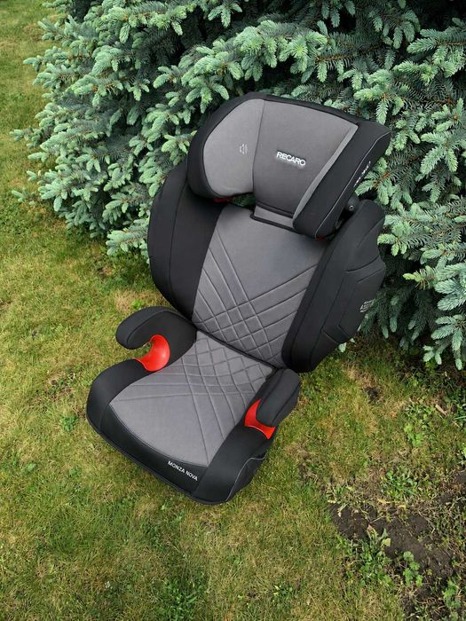Дитяче автокрісло Recaro Monza Nova 2, майже нове