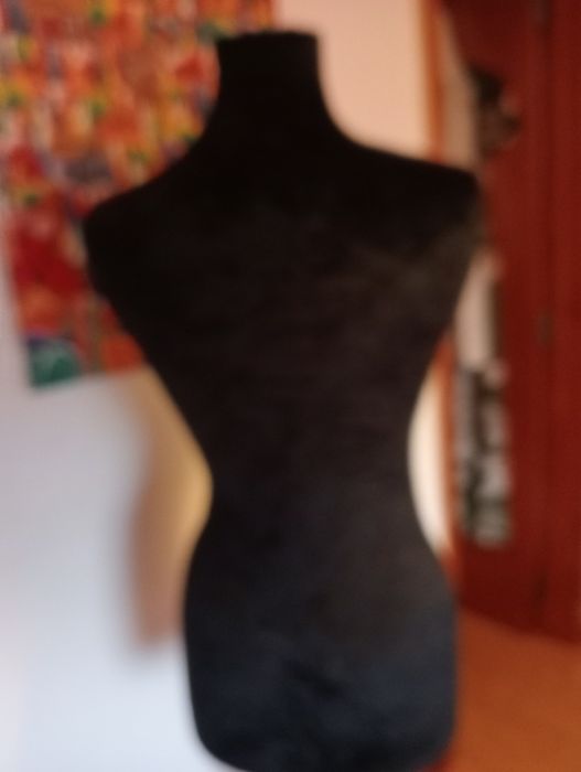 Manequim de costura novo de veludo preto _-
