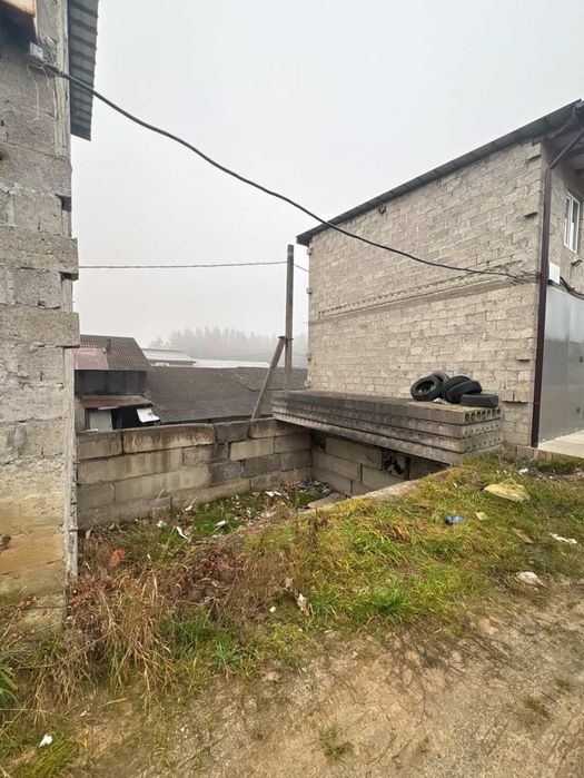 Гараж під забудову