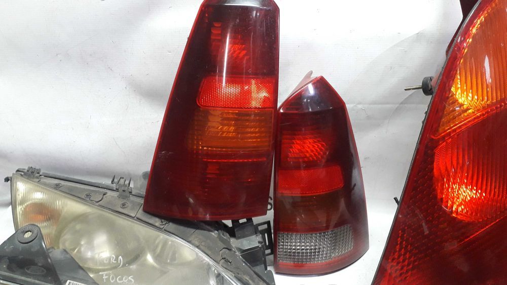 Farol e Farolim FORD FOCUS