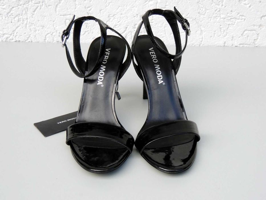 Sandałki "Vero Moda" roz 39