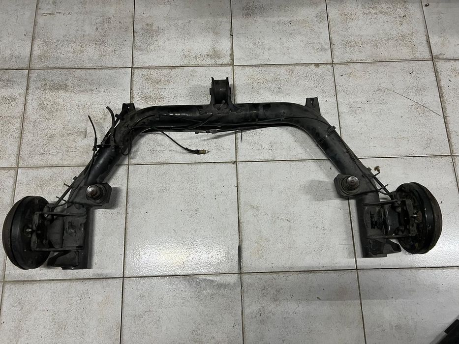 Eixo charriot trás SMART Fortwo 1g 2g