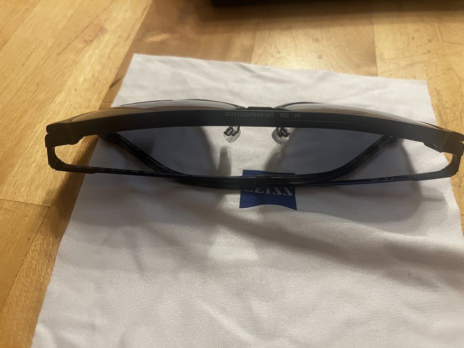 Okulary Zeiss  nowe z nakladkami