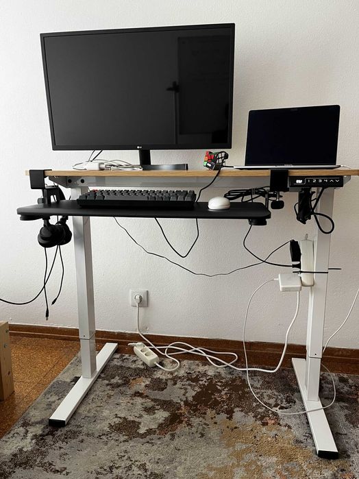 Secretária elétrica elevatória (sit/stand) 100x60 + tabuleiro