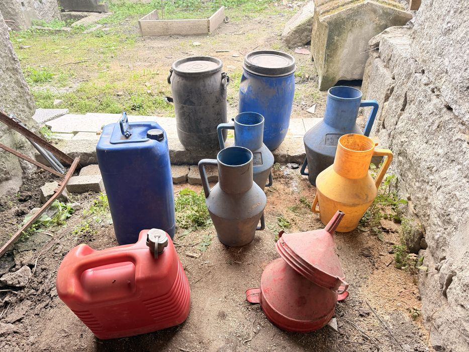 Bidões e cantaros