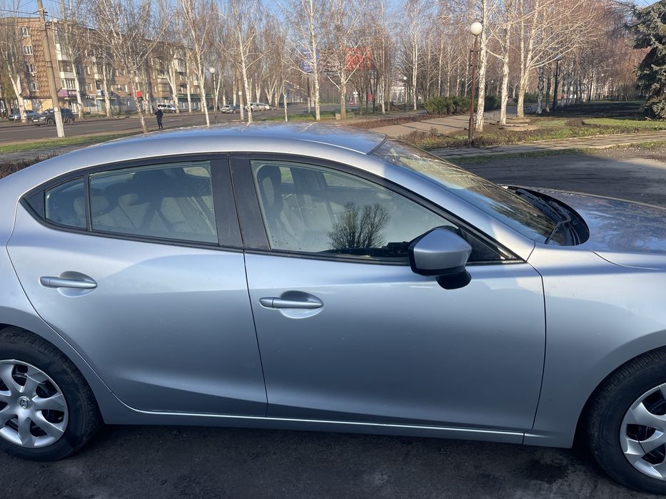 Mazda 3 2018 • 2.0 • Автомат • USA