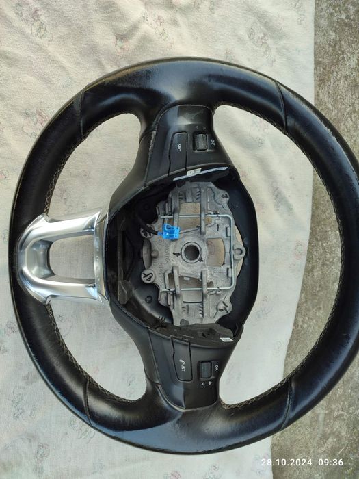 Руль Пежо 2008..  ---  2015 р