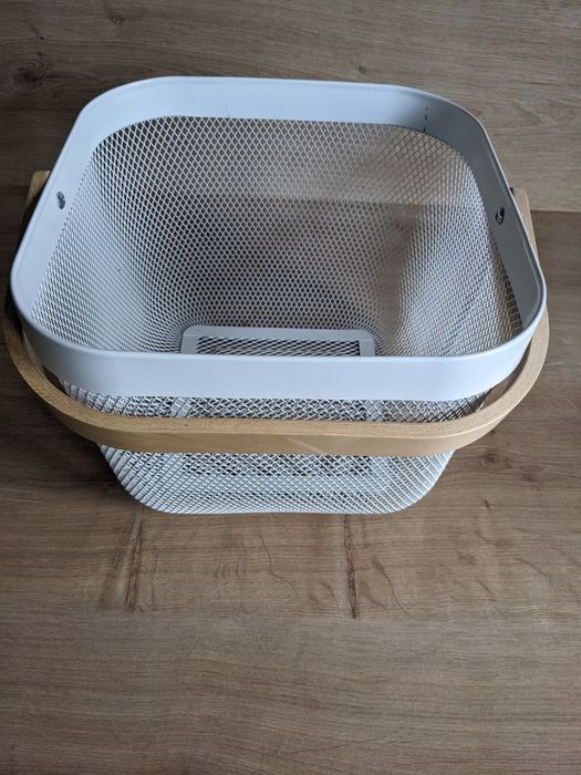 Ikea Tisatorp kosz biały (Pabianice)
