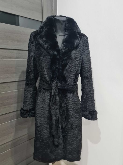 Eleganckie długie futro naturalne - królik | Ochnik, M / L