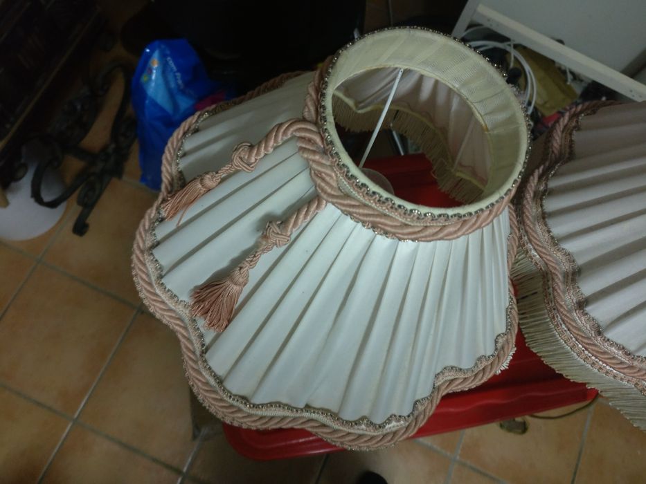 Pares de Candeeiros de mesa cabeceira e abajures