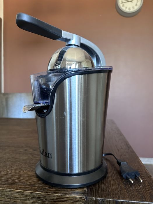 Wyciskarka do cytrusów.