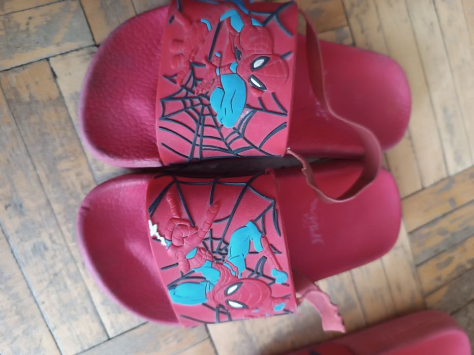 Klapki Spiderman, rozm 25