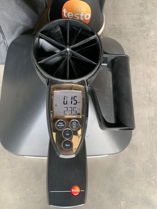 Anemometr wiatraczkowy Testo 417