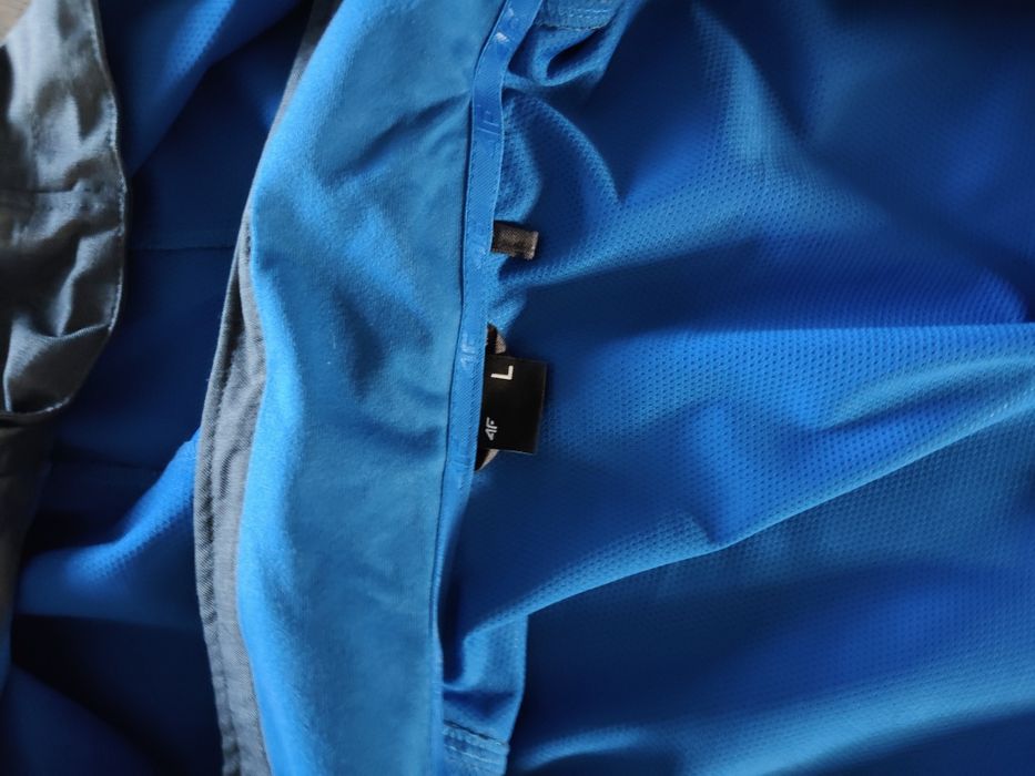 Sprzedam kurtkę Softshell 4F