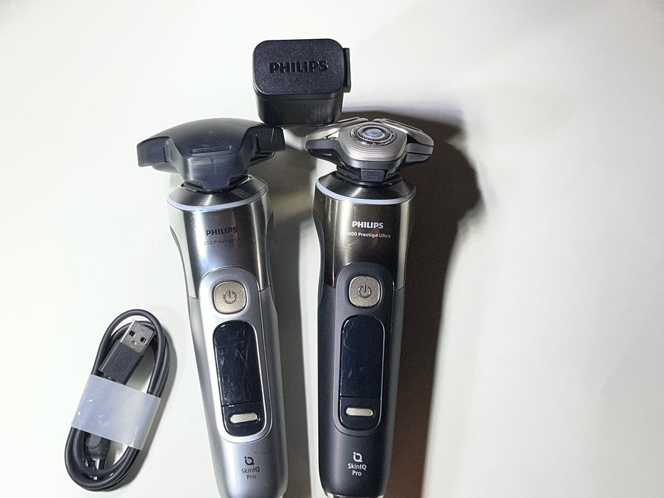 Електробритва Philips