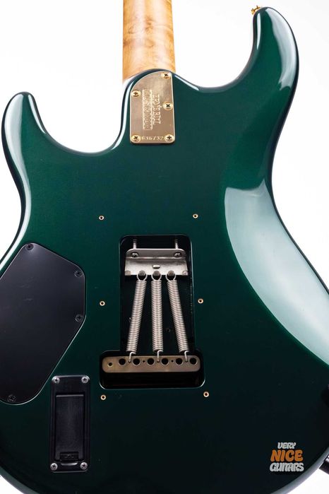 Ernie Ball Music Man Luke