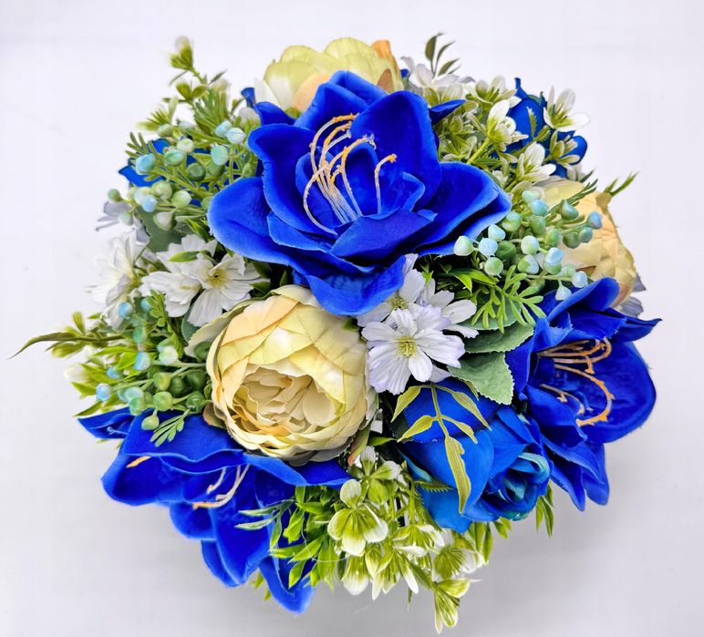 Stroik na grób wiosenny kompozycja na cmentarz