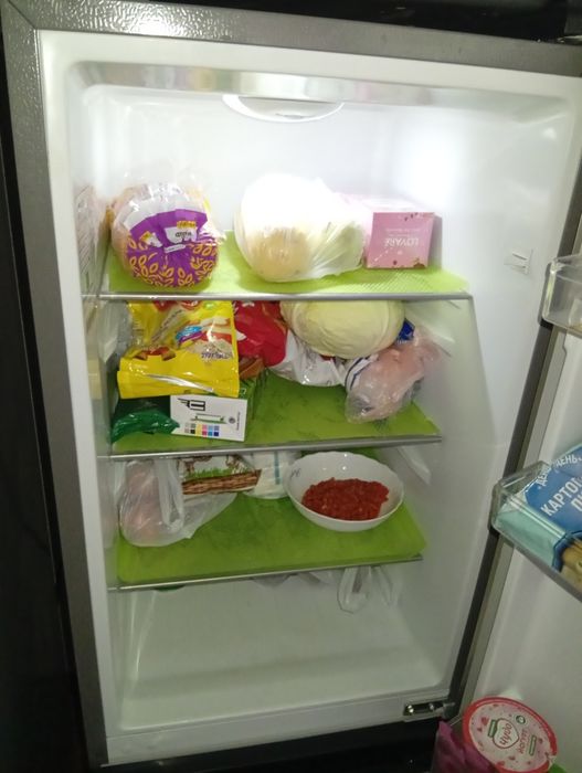 Холодильник б/у.