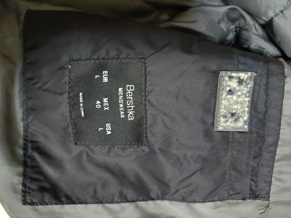 Kurtka przejściowa ciemny granat Bershka