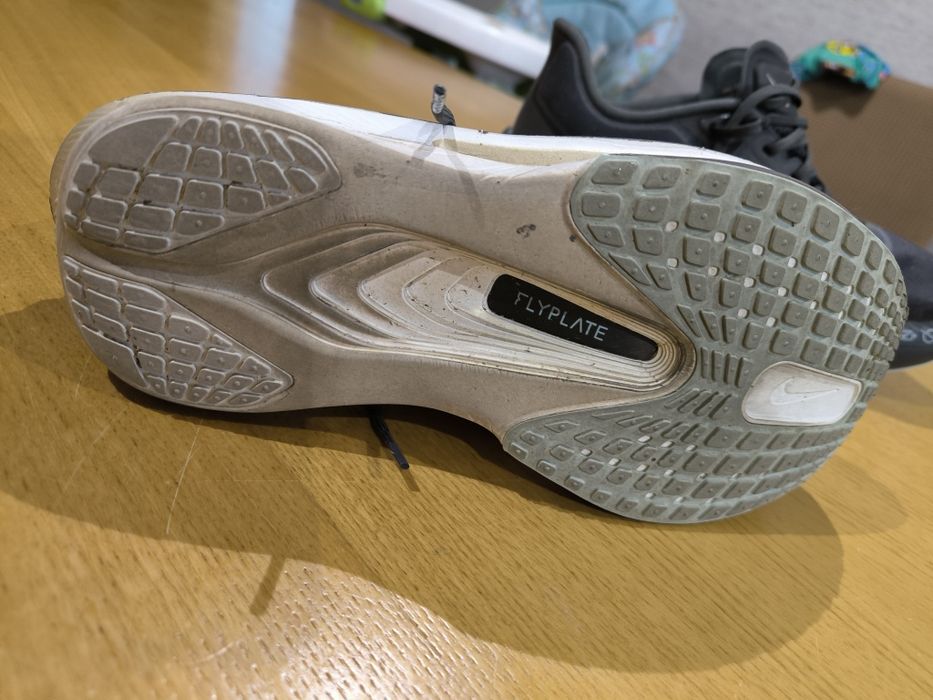 Nike Zoom Fly 6 - Excelente Estado
