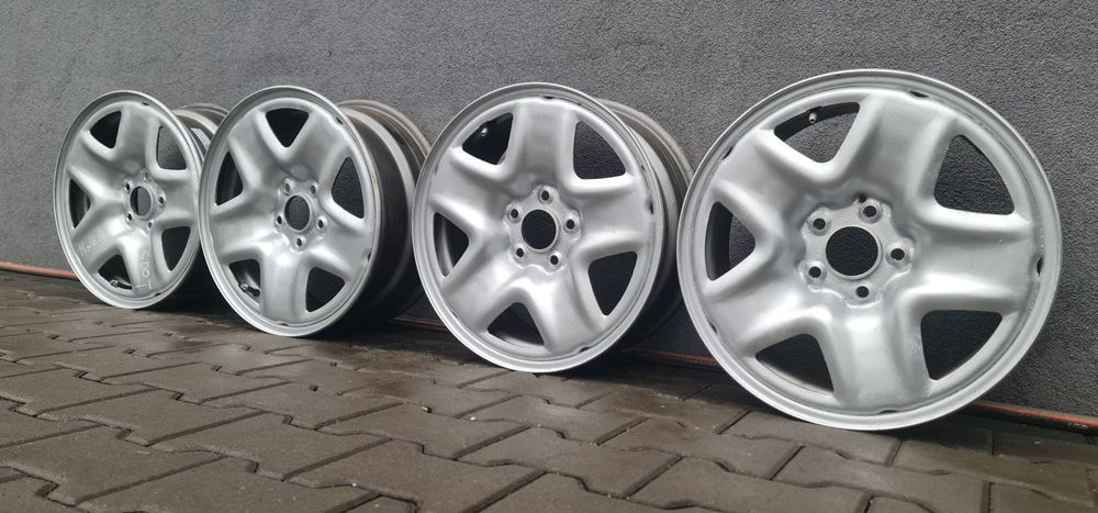 "17 5x114.3 Kia Hyundai Mazda Toyota