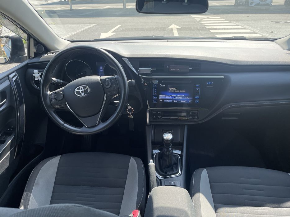 Toyota Auris — fotografia 6