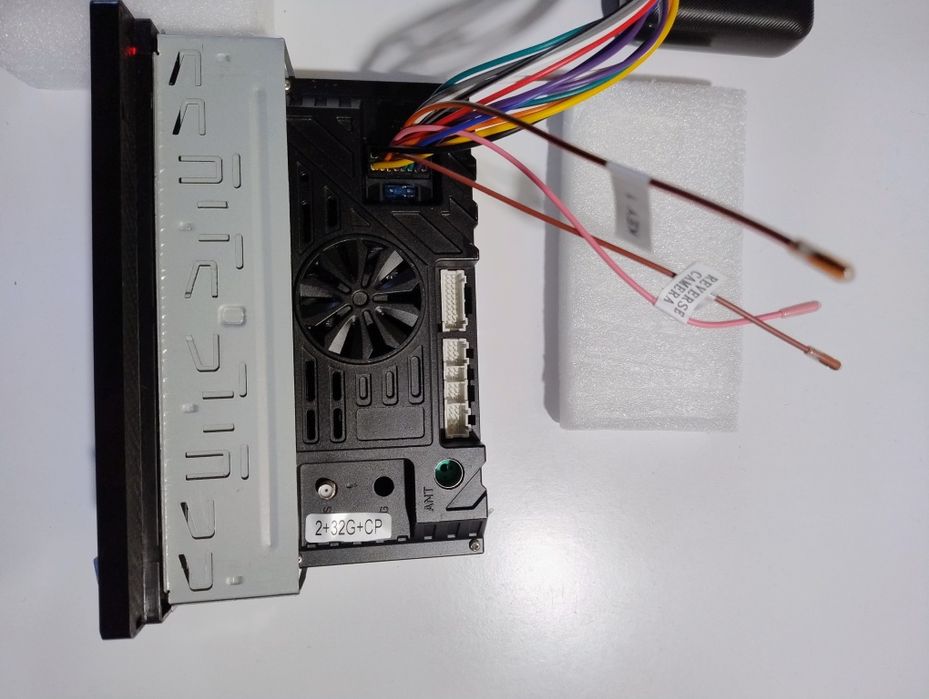 Магнітола android  1 din .з поворотним екраном 10 ,1 ,.