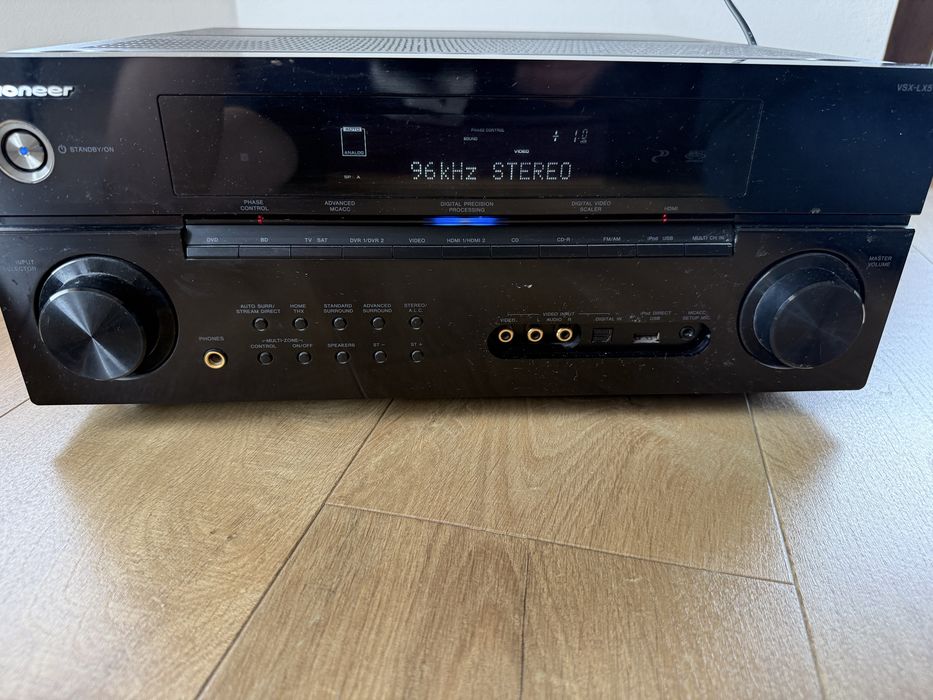Pioneer VSX - LX51 + pilot amplituner