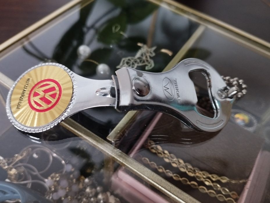 Obcinaczki Volkswagen VW do paznokci cążki brelok breloczek Niemiecki