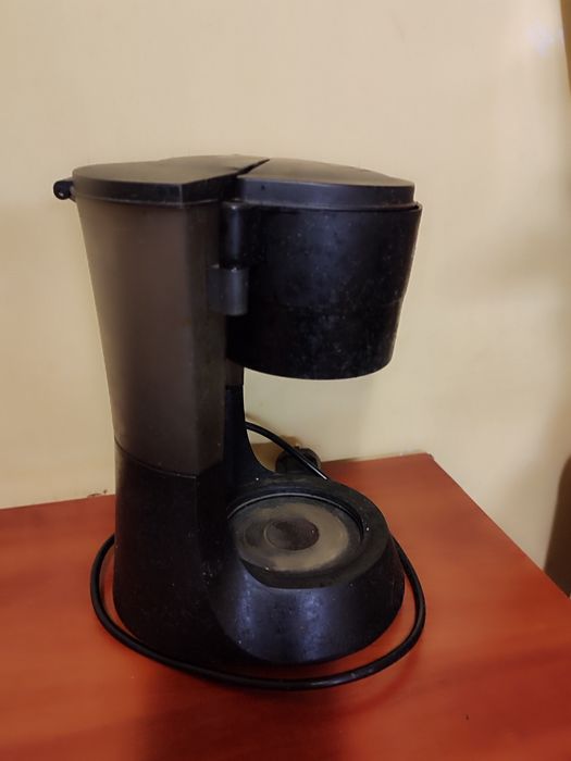 Кофеварка капельная MAXWELL MW-1650 BK