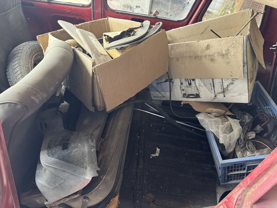 Renault 4L 1975 (trabalha e anda)