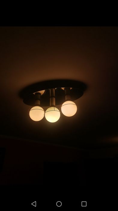 Lampy w formie kul