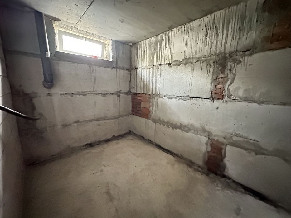 Терміново! Дешевше ринка. Будинок з газом біля академії, Є ПІДВАЛ.