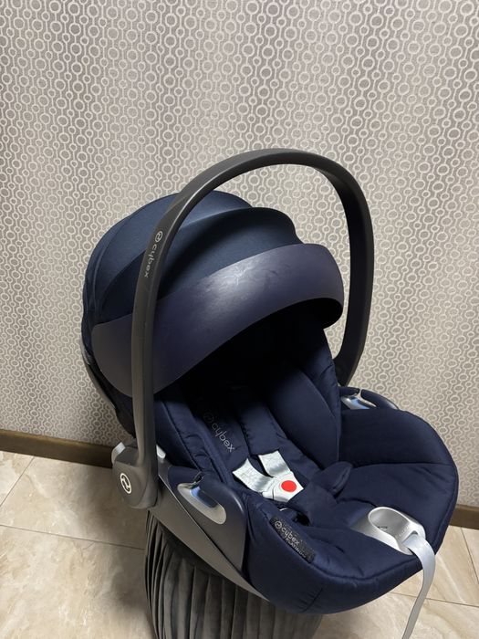 Автокрісло Cybex Cloud Z i-Size Nautical blue Navy blue синє