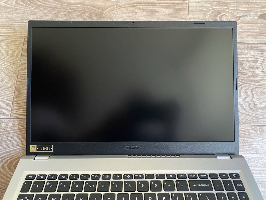 Acer Aspire 3 A315-24P | ryzen 3 7320u | 8gb | 256gb ssd m2 | FHD
