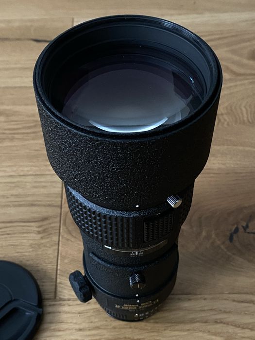Obiektyw Nikkor 300mm f/4 ED Nikon