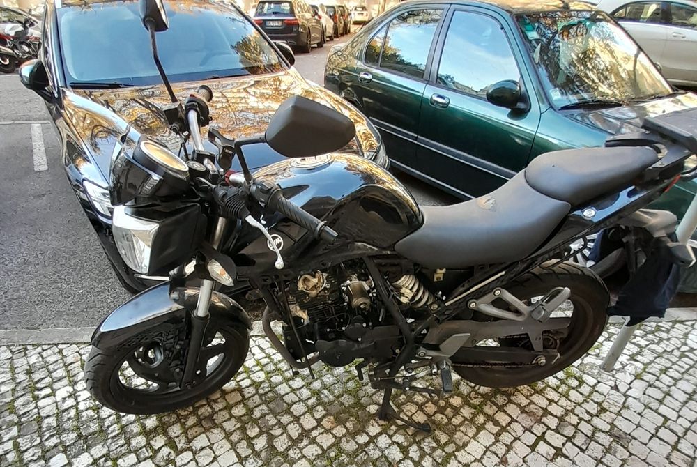 Sym wolf 125  Avariada