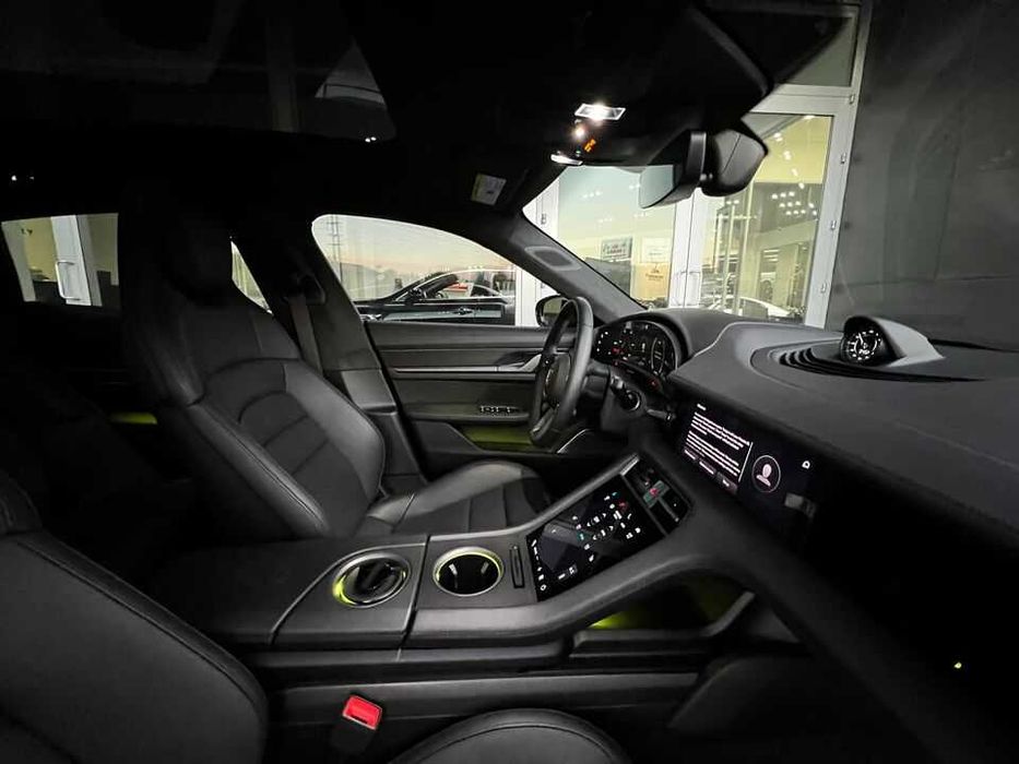 2023 Porsche Taycan Cross Turismo Turbo S