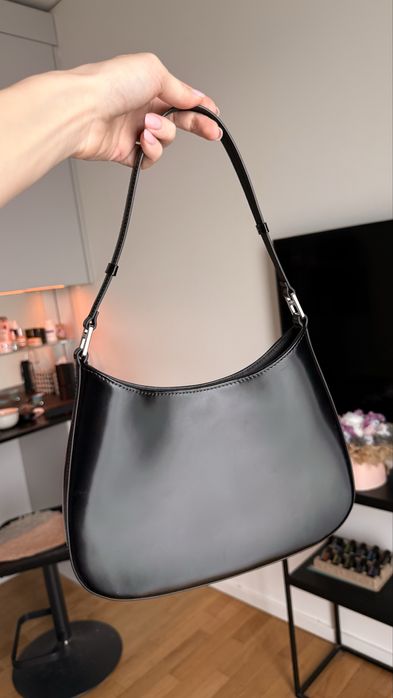 Сумка Prada глянцевая