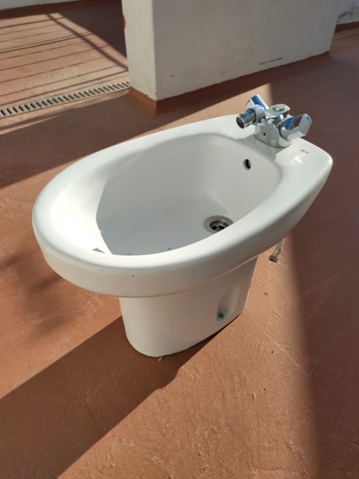 Bidé de casa de banho