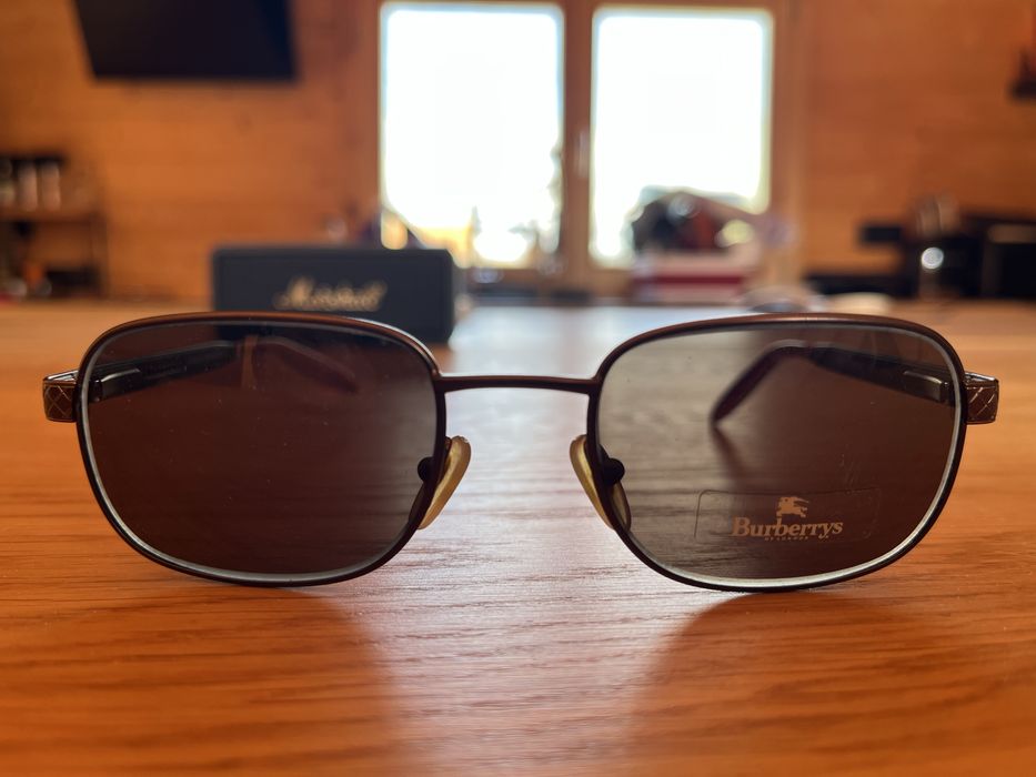 Oculos de sol burberrys originais nunca usados