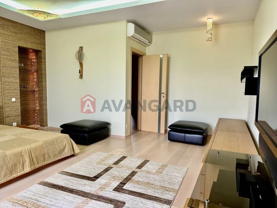 Простора елітна квартира 154 м² у парковій зоні Погулянки