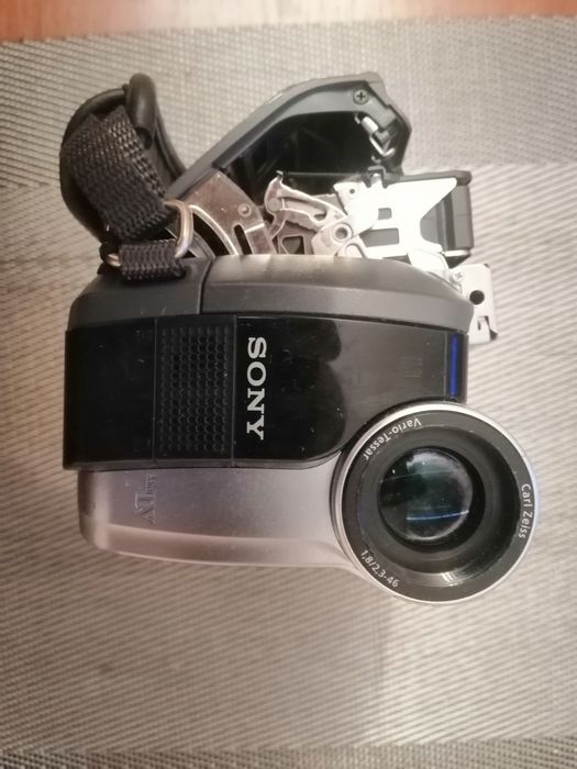 Відеокамера соні SONY DCR HC27E