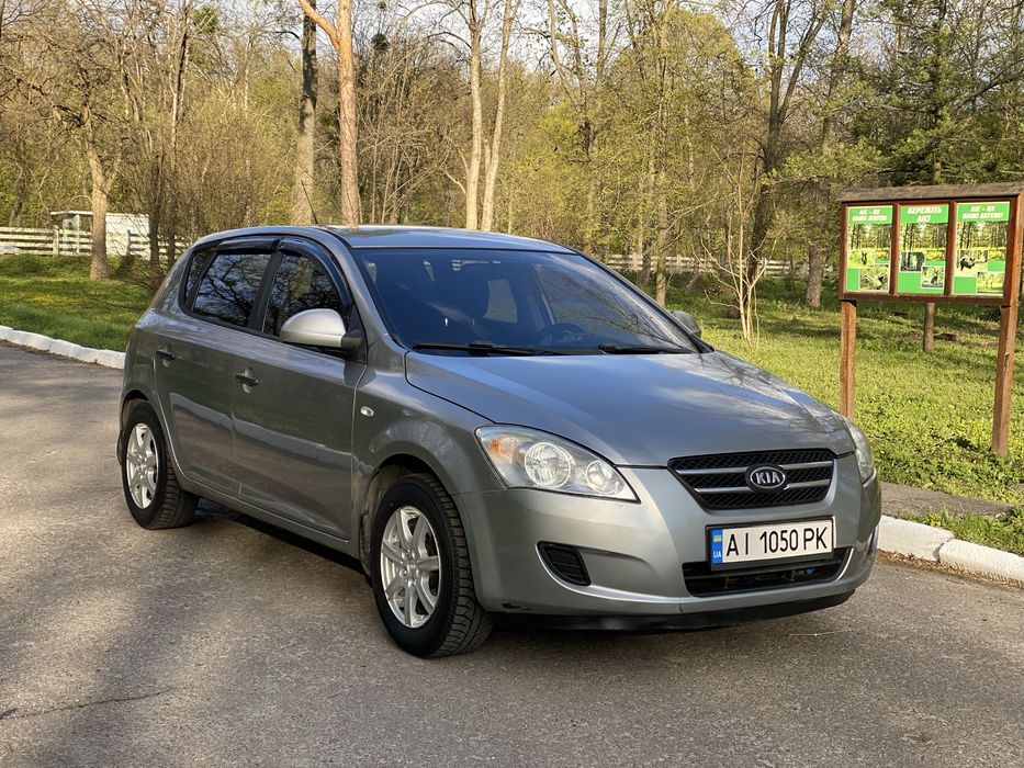 Kia Ceed 2008 рік Автомат 1.6 Газ