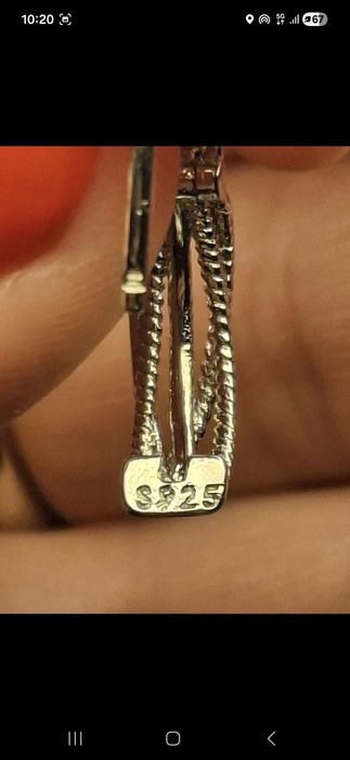 Conjunto entrelaçado prateado
